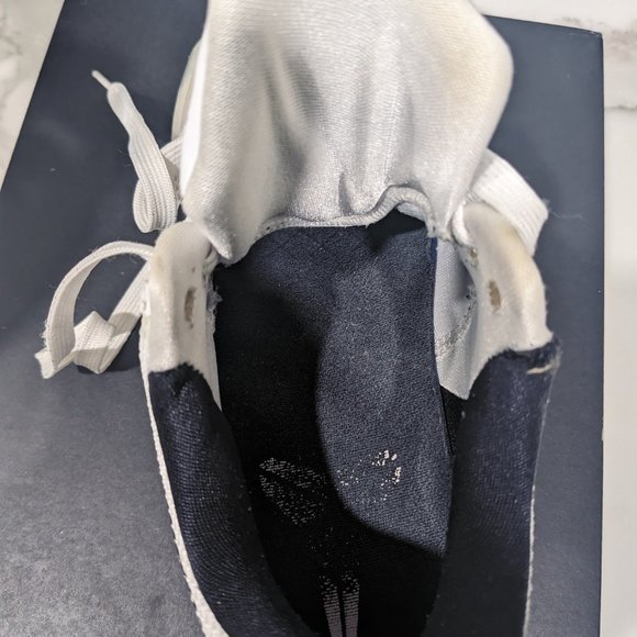 Kobe X Fundamentals Size 9 Men (White/Black/Gold) - Picture 10 of 14